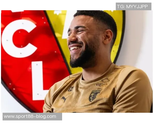 朗斯主帅盛赞乌多尔表现出色期待入选法国队